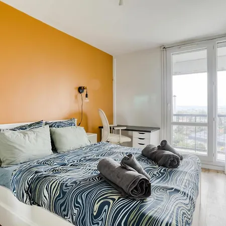 Large - Paris, Disneyland, Villepinte Expo, Cdg Apartman